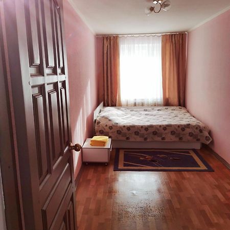 2 Комн Квартира В Центре По Пушкина Kostanay Eksteriør billede